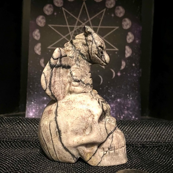 ❤️Spiderweb Jasper Flying Dragon Skull - Picture 2 of 3